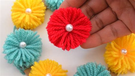 How to Make Yarn Flowers: A Creative Journey into the World of Textile Art